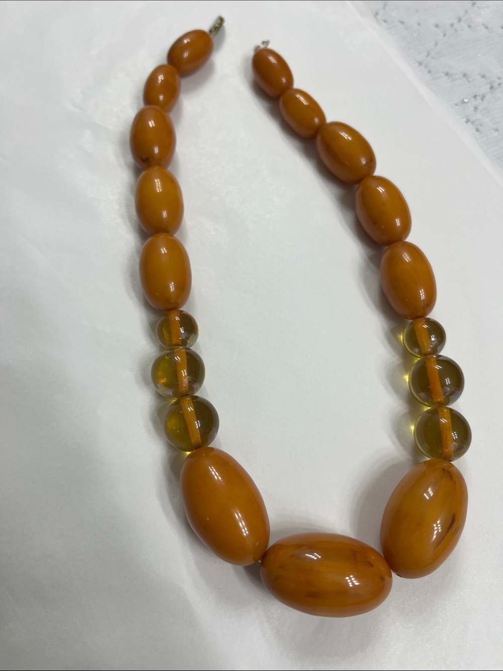 Very Old Choker Beaded Necklace with A Vintage Clasp - Picture 9 of 9
